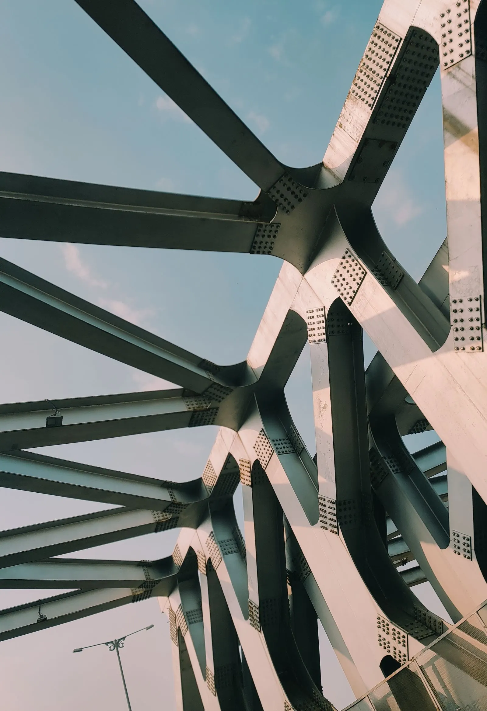 Close architectural study of a structured bridge system